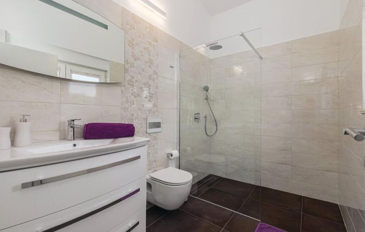 Villa Izabel With Hot Whirpool Krnica Exterior photo