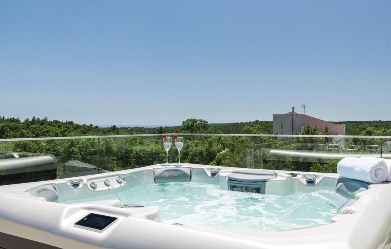 Villa Izabel With Hot Whirpool Krnica Exterior photo