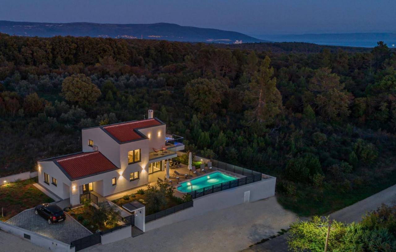 Villa Izabel With Hot Whirpool Krnica Exterior photo